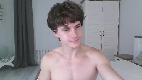 Eric Crush online show from June 24, 4:30 am