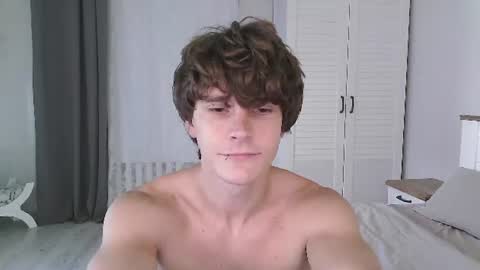 Eric Crush online show from July 27, 3:59 am
