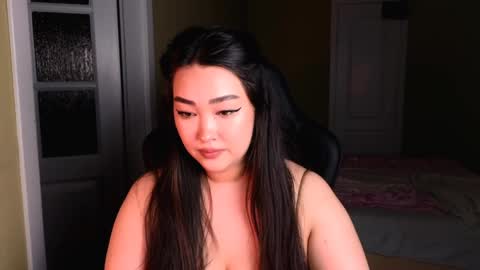 Snapshot of erica_wayne chatting on January 26, 5:13 pm Erica Wayne online show from January 26, 5:13 pm