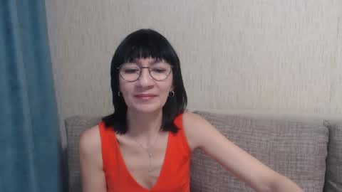 ericablack8 online show from October 13, 10:50 am