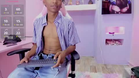 Erick online show from February 22, 4:51 am