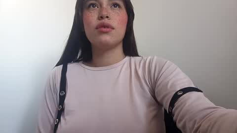 Erika online show from December 5, 2:17 pm