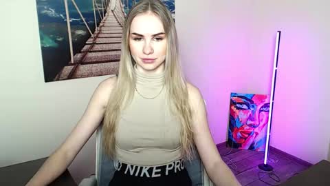 Erika online show from April 1, 12:17 pm