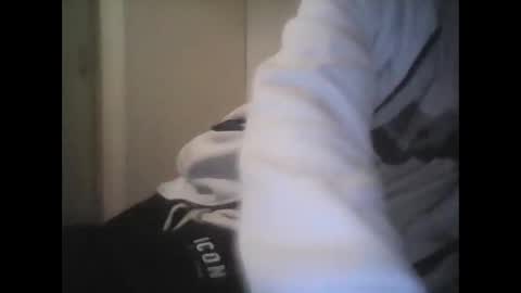 erjoseillo online show from March 15, 5:16 pm