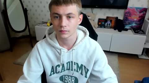 Max online show from November 9, 2:48 am