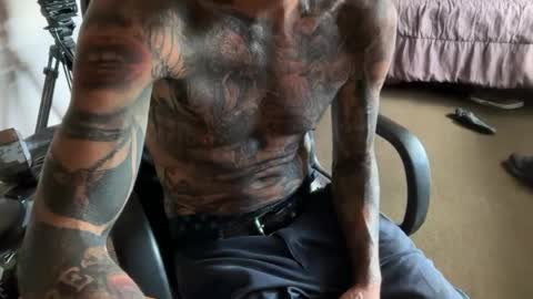 Erotic CloseUps online show from June 28, 10:17 pm