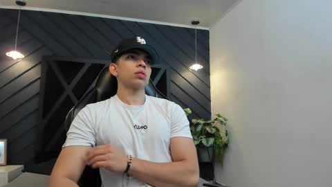 Eryon online show from September 24, 11:17 am