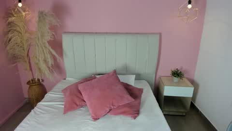 Escarlet online show from February 26, 5:27 pm