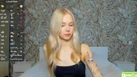 Megan and Brad online show from June 29, 5:04 am