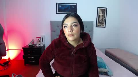 Perla online show from October 10, 7:03 am