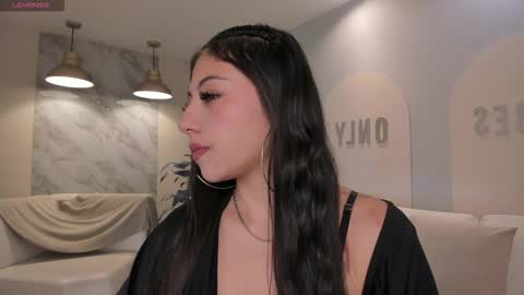 Snapshot of esmeraldagracex chatting on October 2, 3:16 am Esmeralda Grace online show from October 2, 3:16 am