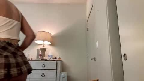 axe online show from December 4, 10:09 pm