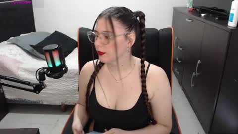 Xbebetax online show from March 23, 8:03 pm