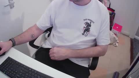 Morph online show from January 6, 9:43 pm