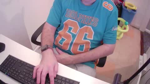 Morph online show from February 5, 8:35 pm