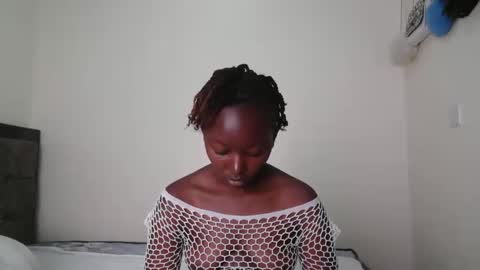 essypetite online show from November 27, 8:16 pm