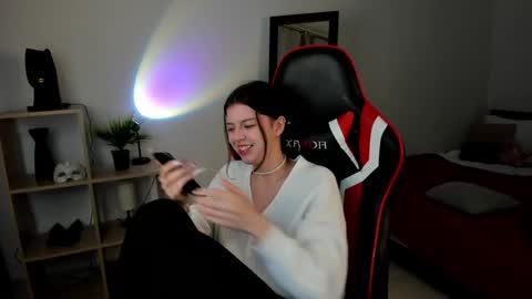 esteria online show from January 16, 8:14 pm