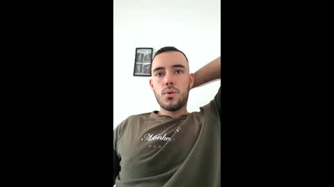 Esteban Reyes  independent model online show from December 5, 4:05 pm