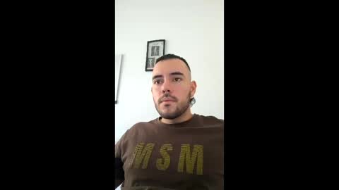 Esteban Reyes  independent model online show from January 6, 2:32 pm