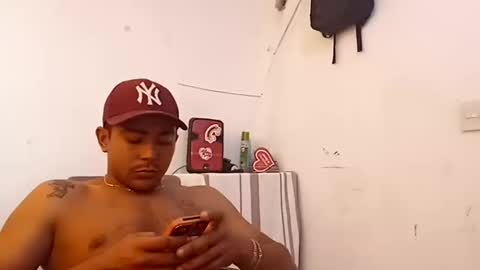 wailer1996 online show from October 18, 6:23 pm