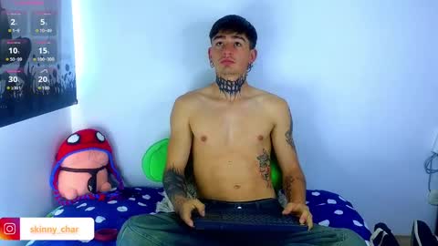 Esteban independent model online show from February 6, 12:15 pm