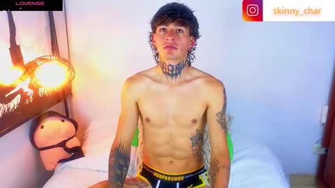 Esteban independent model online show from September 22, 8:51 am