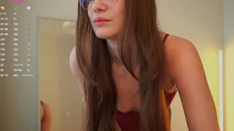 Ester online show from July 10, 3:33 am