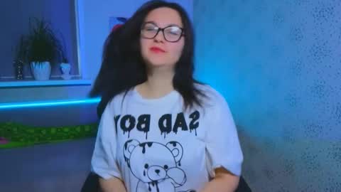 EsterPlayful online show from November 8, 12:30 pm