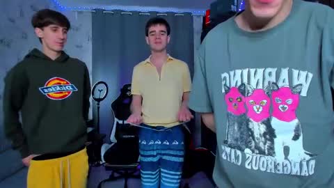 LOUIS online show from March 10, 8:17 am