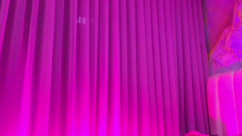 Estrella online show from April 17, 11:56 am