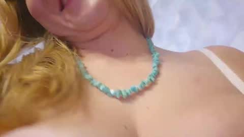 estrellawalters online show from October 27, 4:29 pm