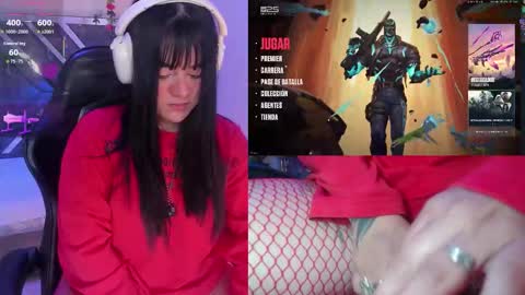 Aura online show from November 4, 1:12 pm