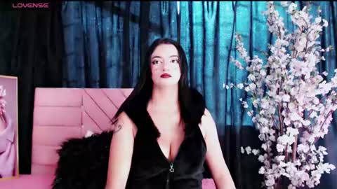 Moon online show from June 27, 8:04 pm