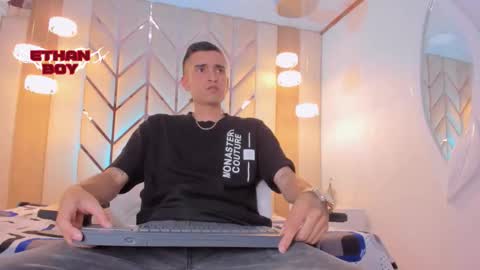 Ethan online show from February 16, 8:29 pm