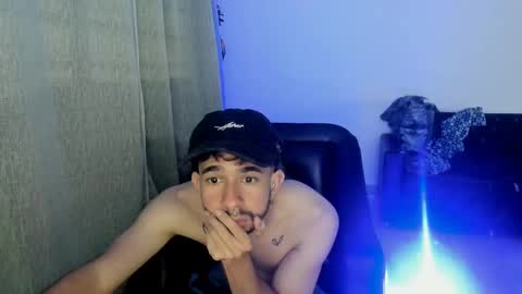 ethan_col online show from September 8, 5:34 pm