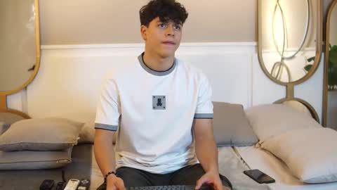 ethan_occonor online show from October 21, 6:55 pm