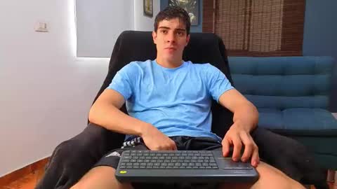 ethangreey1 online show from May 4, 4:24 pm