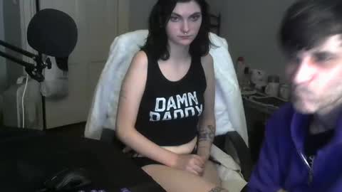 ethanvsvioletxxx online show from October 29, 11:38 pm