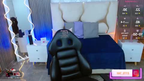 ette online show from November 29, 3:36 am