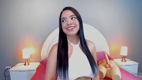 Snapshot of eva_bigboobs_ chatting on October 23, 11:23 am EVA online show from October 23, 11:23 am