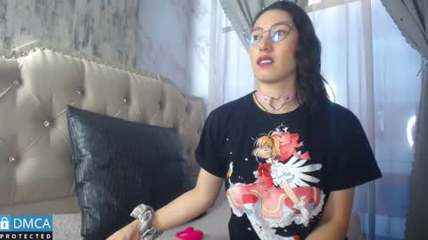 eva delight online show from September 27, 11:30 am