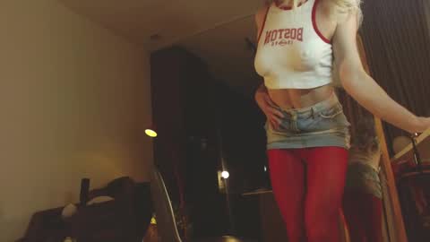 Eva online show from November 16, 8:05 am