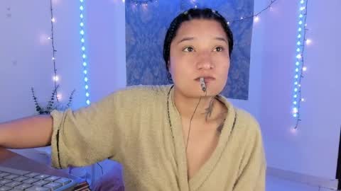 Eva  online show from March 29, 9:22 am