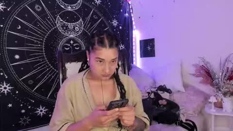 Eva  online show from February 18, 8:47 am