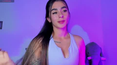 Eva Shinee online show from April 16, 10:23 pm