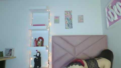 Eva Sin online show from March 29, 11:50 pm