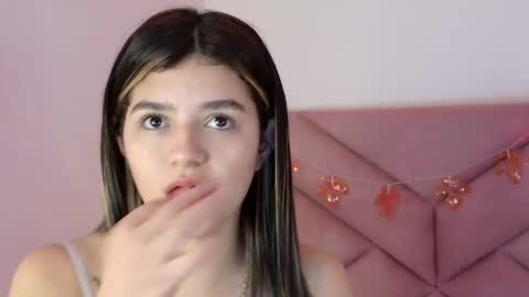 Snapshot of eva_sin18 chatting on October 14, 12:57 am Eva Sin online show from October 14, 12:57 am