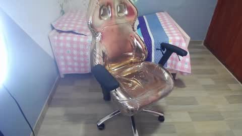 eva_smit_t online show from December 23, 3:02 am