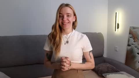 Sirena online show from July 15, 8:57 pm