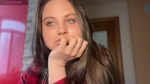 EvaHazard online show from March 2, 1:05 pm